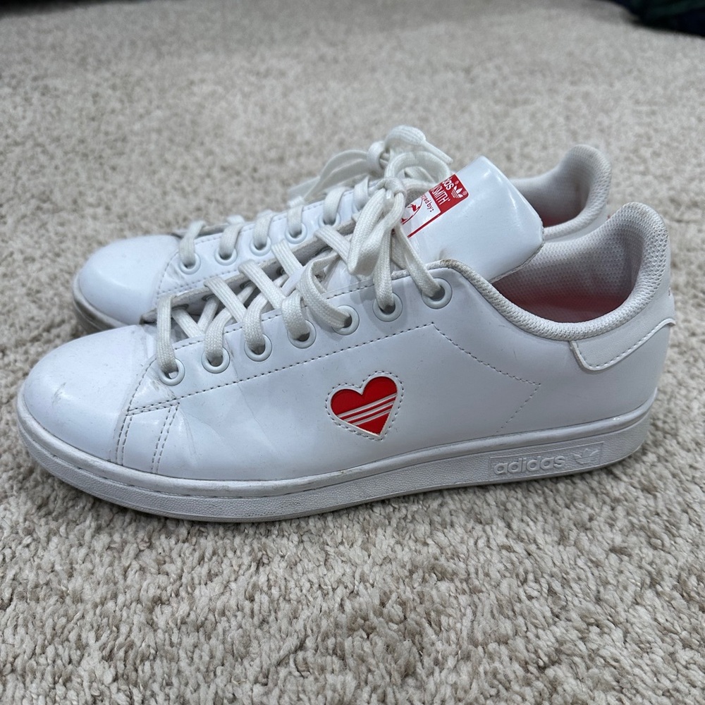 Stan Smith Valentine/Heart Sneaker